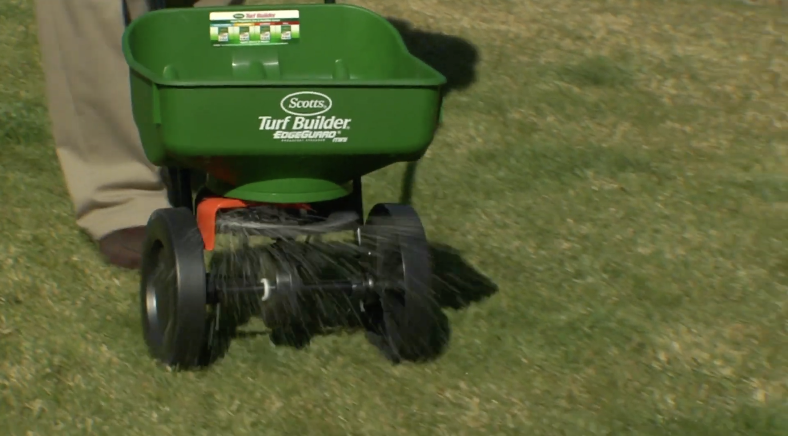 Walk with the spreader