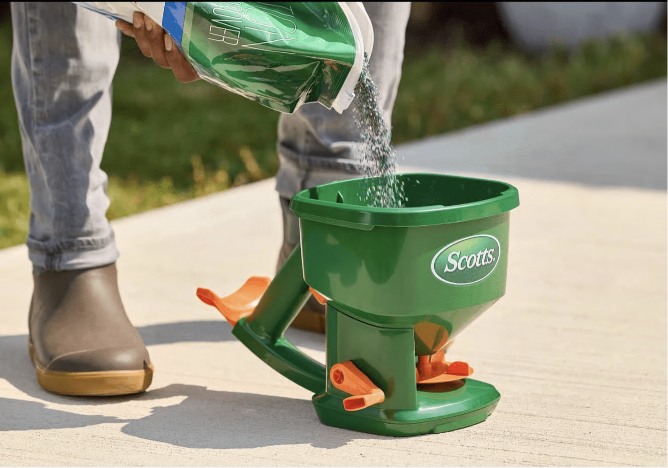 Load hand -held spreader